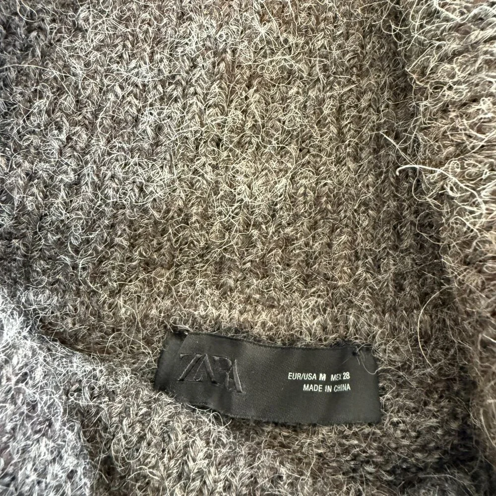 Zara, ARGYLE OFF-THE-SHOULDER KNIT SWEATER, M NWOT - Picture 4 of 4